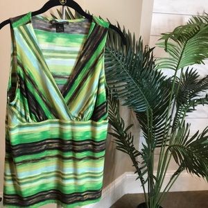 Striped Sleeveless v neck blouse